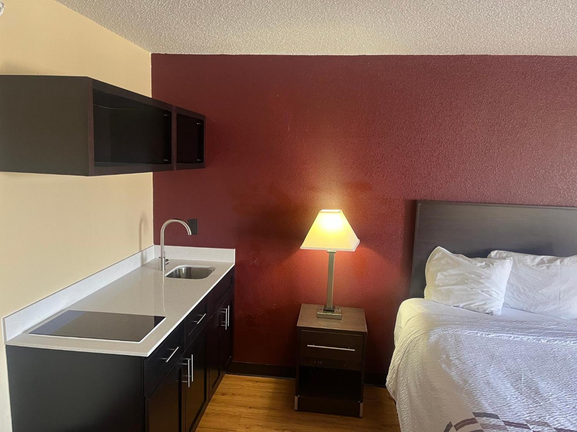 Red Roof Inn & Suites Indianapolis Airport Exteriér fotografie